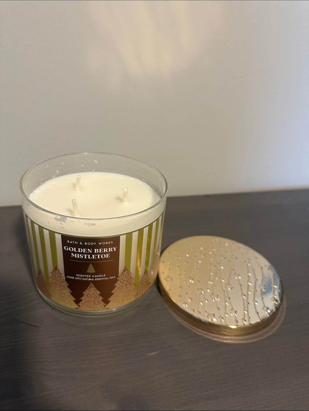 Bath & Body Works Golden Berry Mistletoe 3-Wick Candle